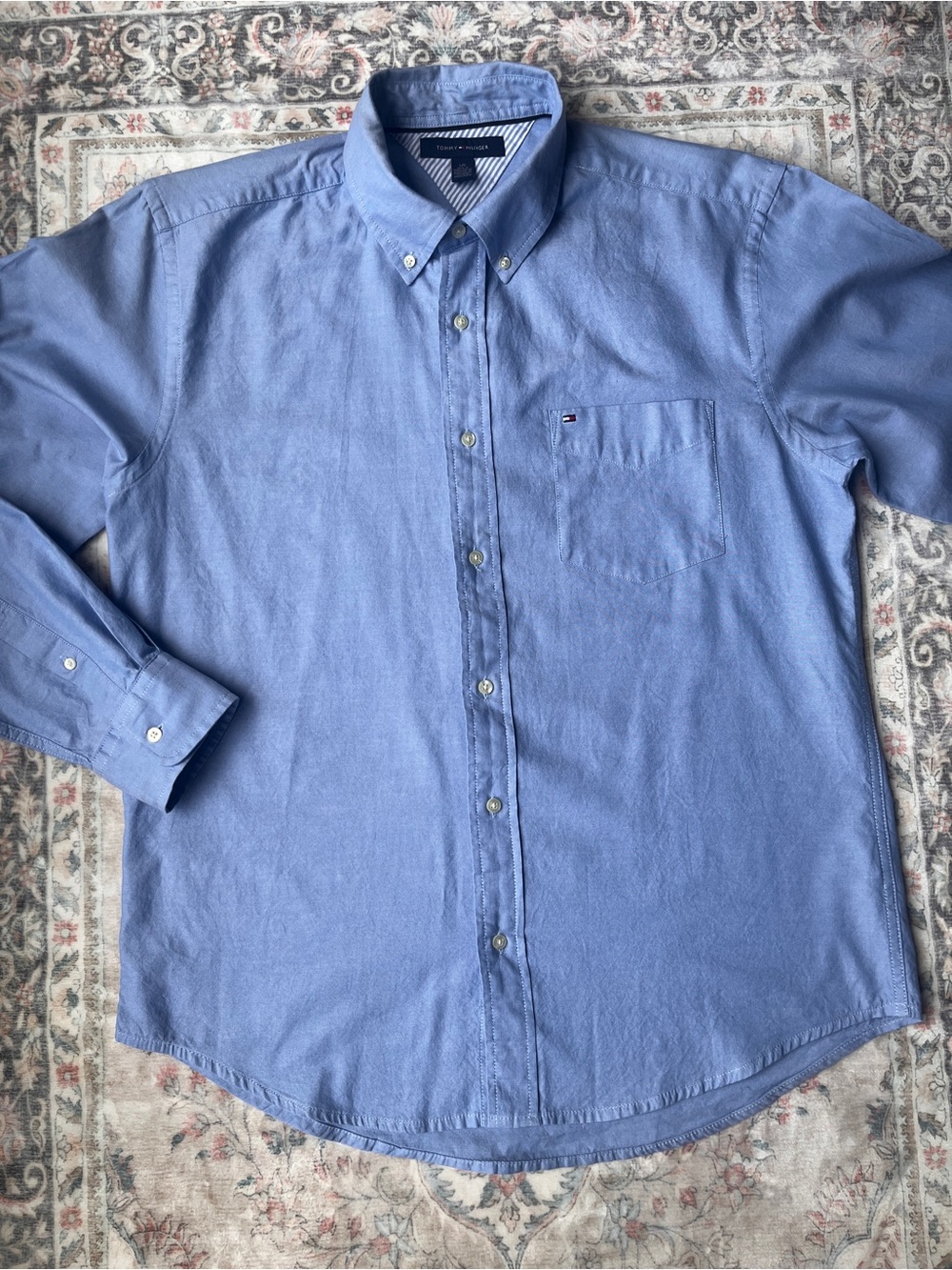 Tommy Hilfiger Men's Sky Blue Long-Sleeve Button-Down Shirt